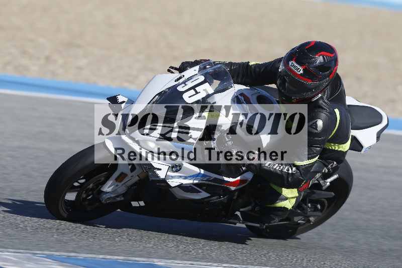 /Archiv-2024/02 29.01.-02.02.2024 Moto Center Thun Jerez/Gruppe gruen-green/95